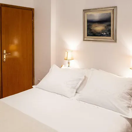 Zeleni Kuk Apartman Salona