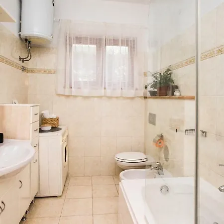 Apartman Zeleni Kuk Salona